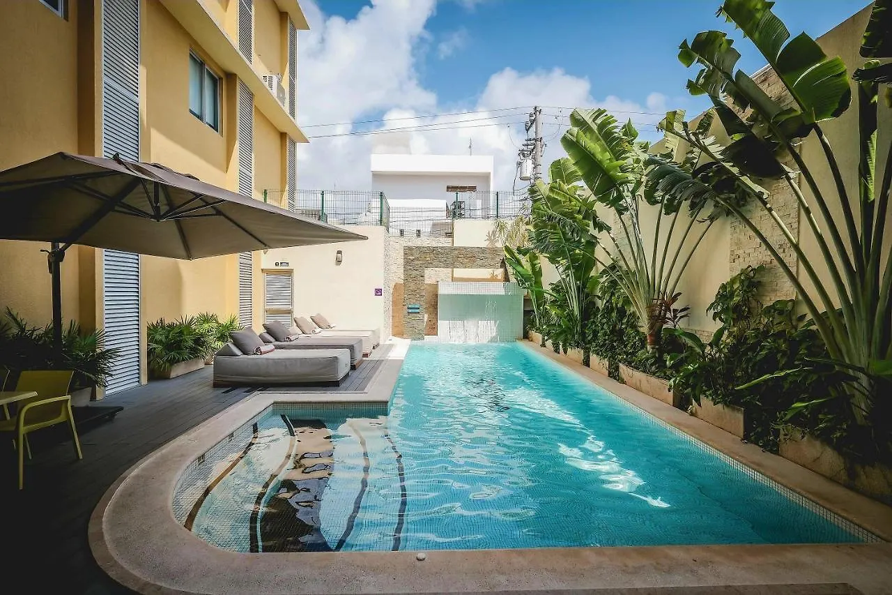 Biwa Tulum Hotel